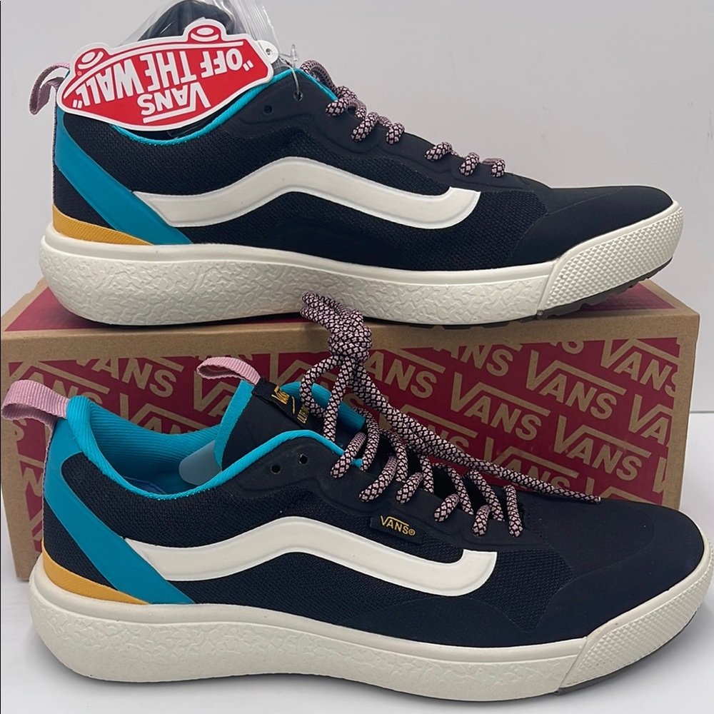 Vans WMNS Black and Blue Shoes Ultrarange Exo
Pop Color Black/Multi
VN0A4U1KB - Picture 3 of 16